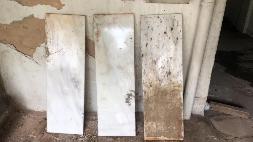 Marmore Branco (4 Peças) 3 peças 30cm  x 80cm e 1 peça 30cm x 1,20cm - Foto 2