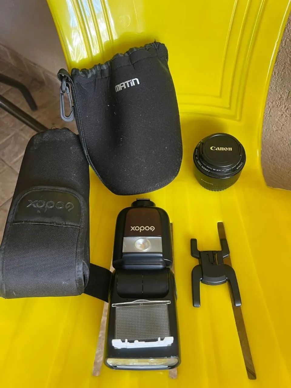 Kit de Flash Godox  ving V860III para Câmera Canon e lente Canon 50mm 