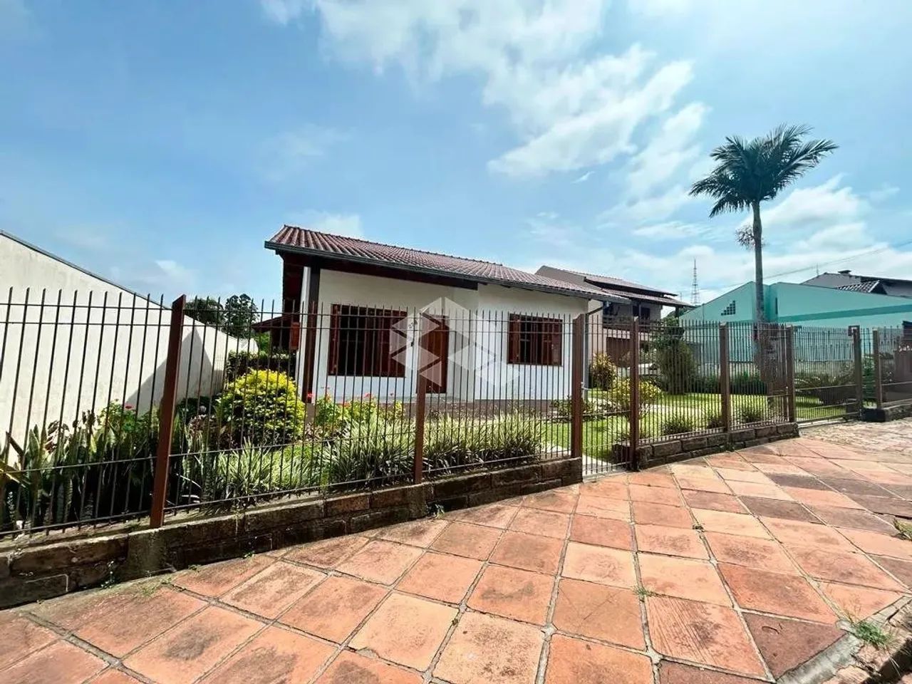 Casa de 2 dormitórios com chapa e piscina no bairro Arroio Grande! - Foto 3