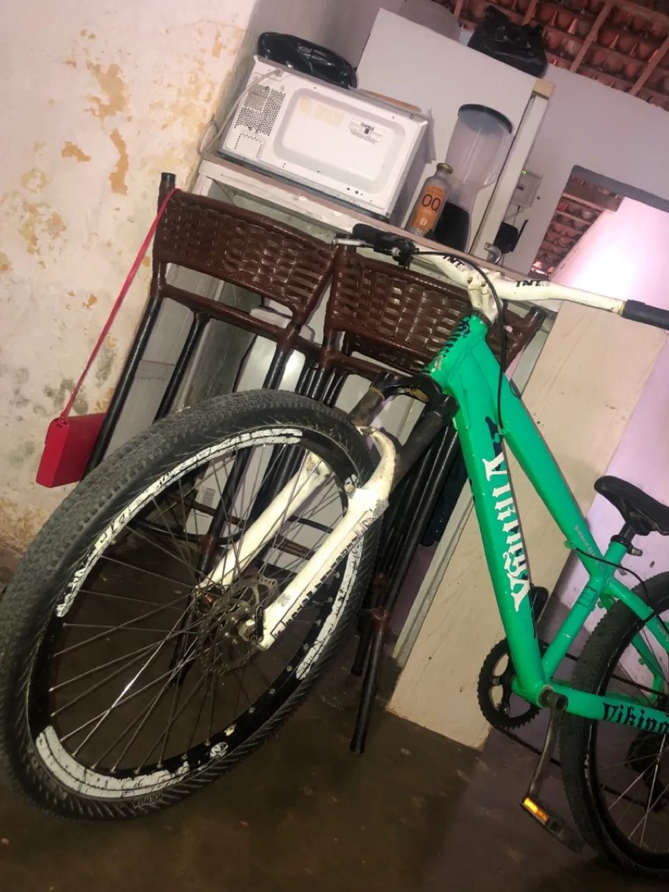 Bicicleta de mountain bike verde viking aro 29 - Foto 2