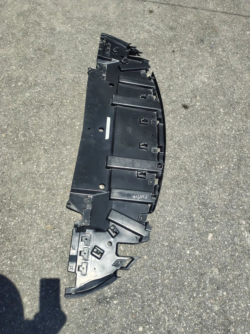 Defletor inferior do para-choque dianteiro Renault captur  2019 a 2022 original 