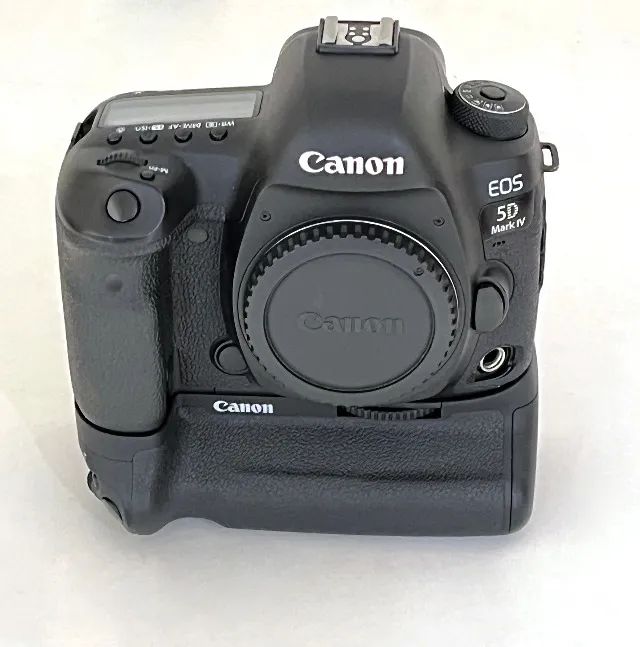 Canon 5D Mark IV com Grip Original - Foto 3