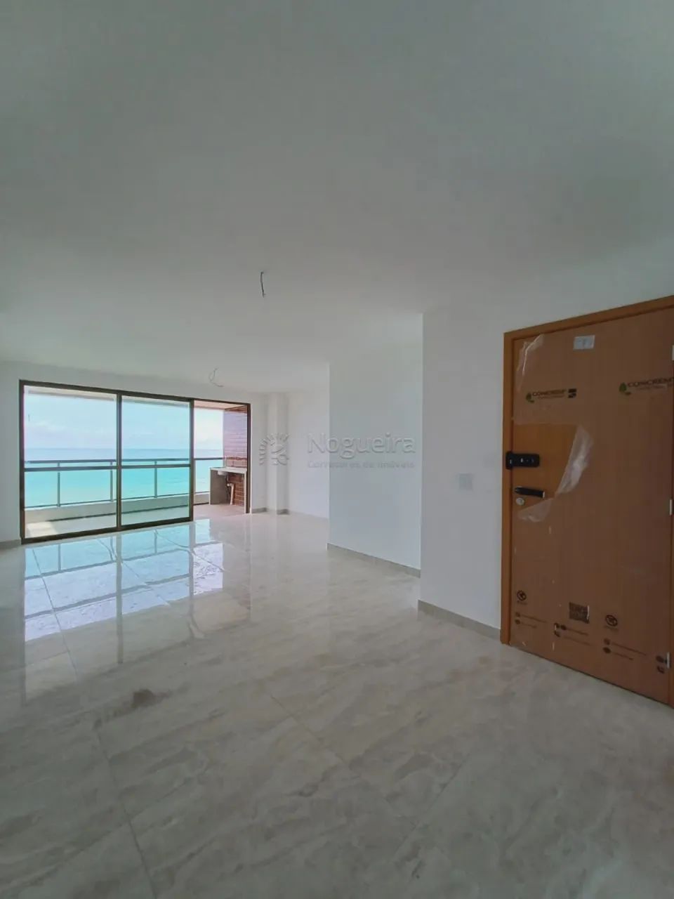 Apartamento com Varanda Gourmet em Candeias  Pronto para Morar!