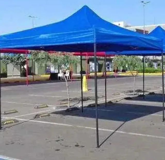 Tenda sanfonada 3x3 de 600 por 500 reais a vista 