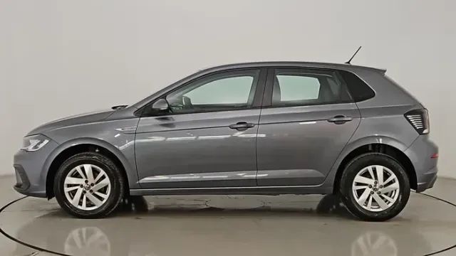 Volkswagen Polo Comfortline (Aut) (Flex) - Foto 4