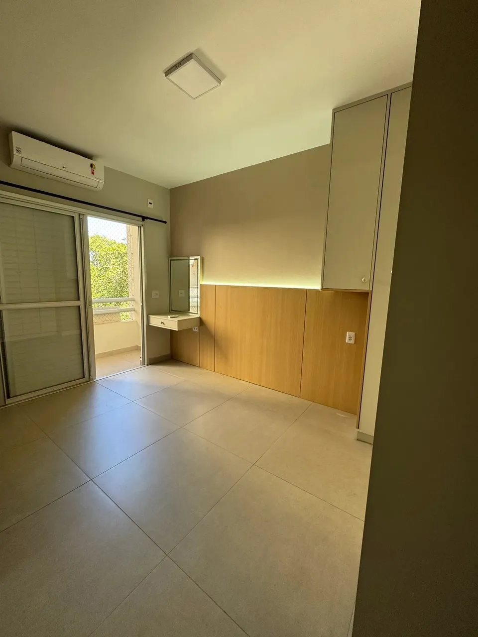 Apartamento com 3 quartos no centro político de Cuiaba MT