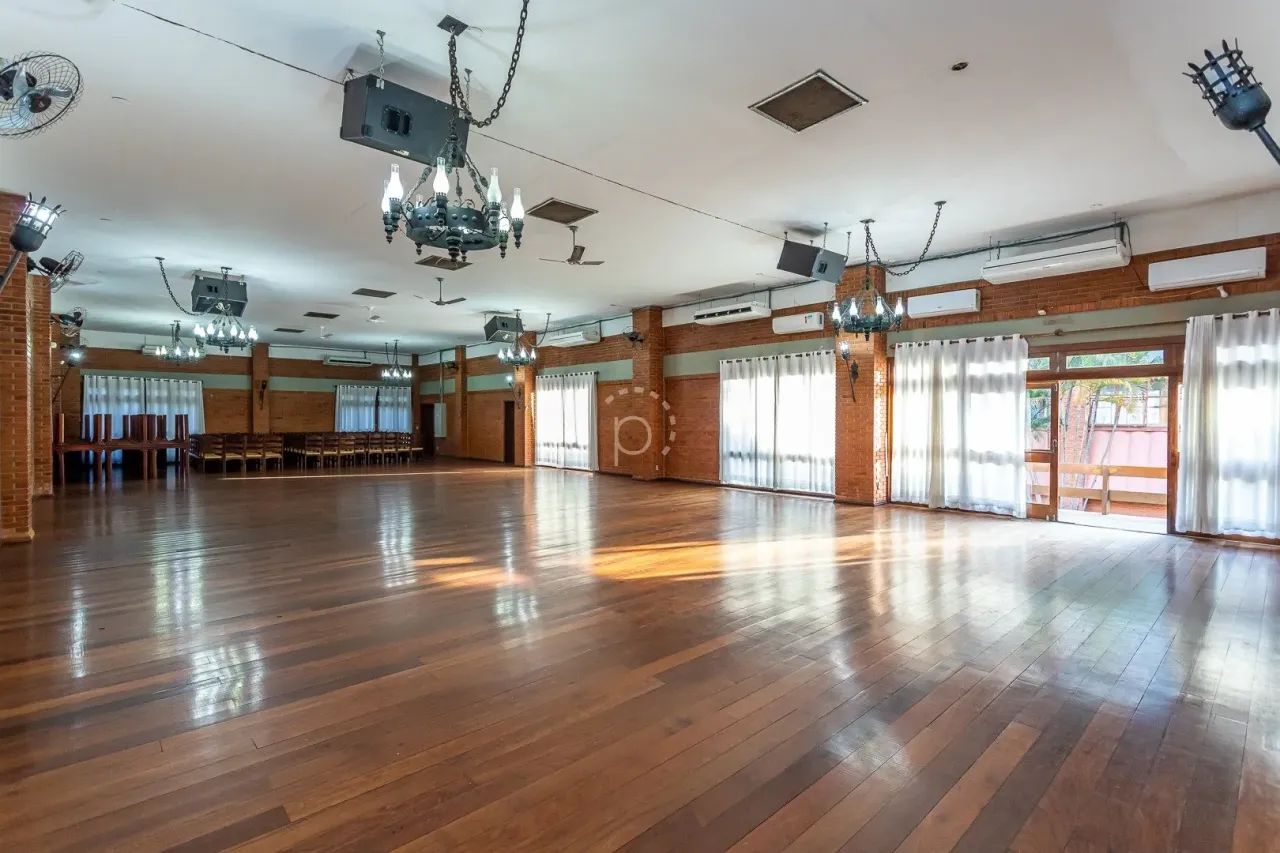 Venda de Prédio Comercial em Porto Alegre-RS, bairro Cristal com 481m² Área Const. e 4079m - Foto 6