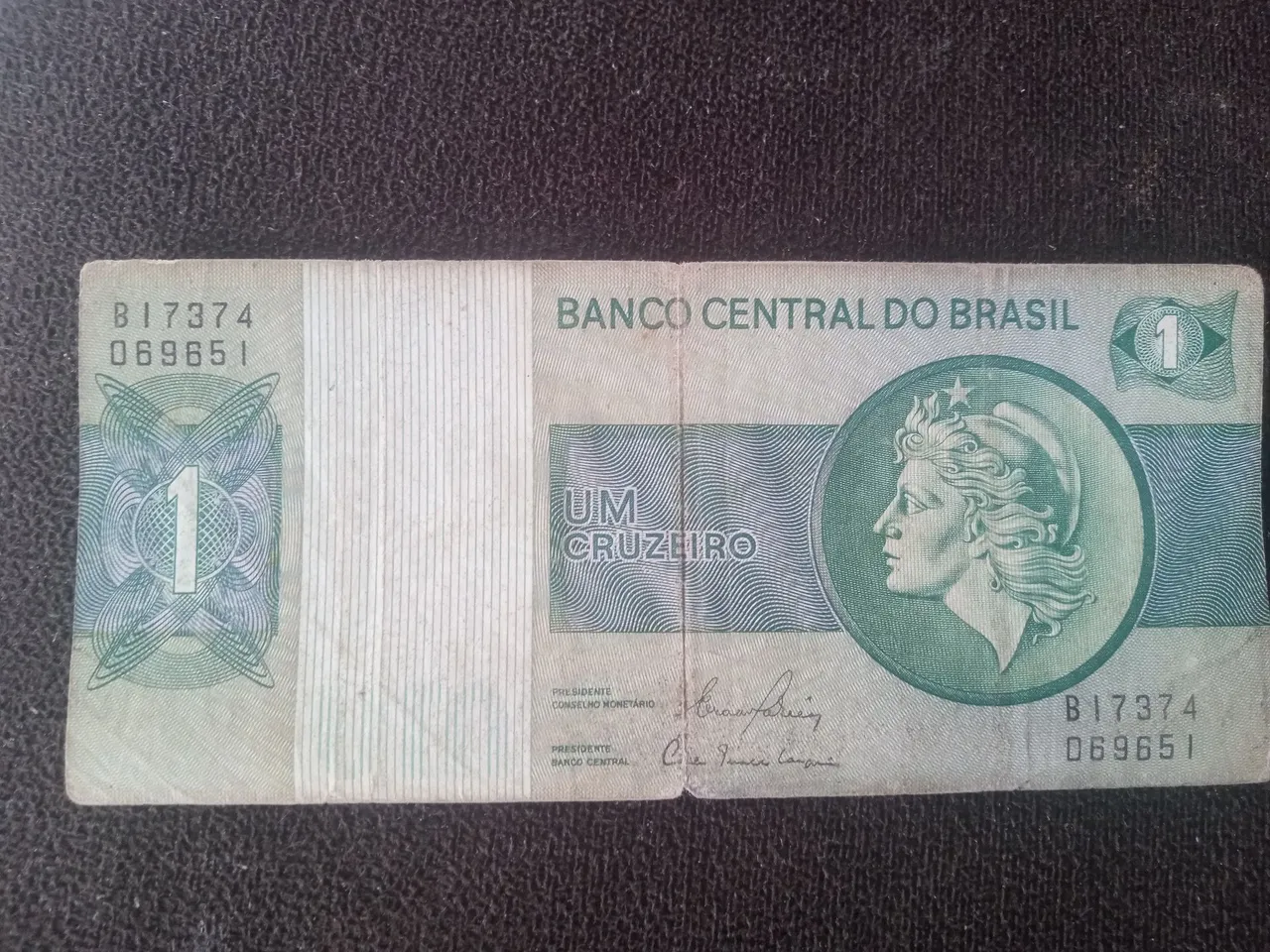 Cédula Antiga - Banco Central do Brasil