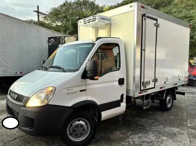IVECO DAILY 35S14 - ANO 2018