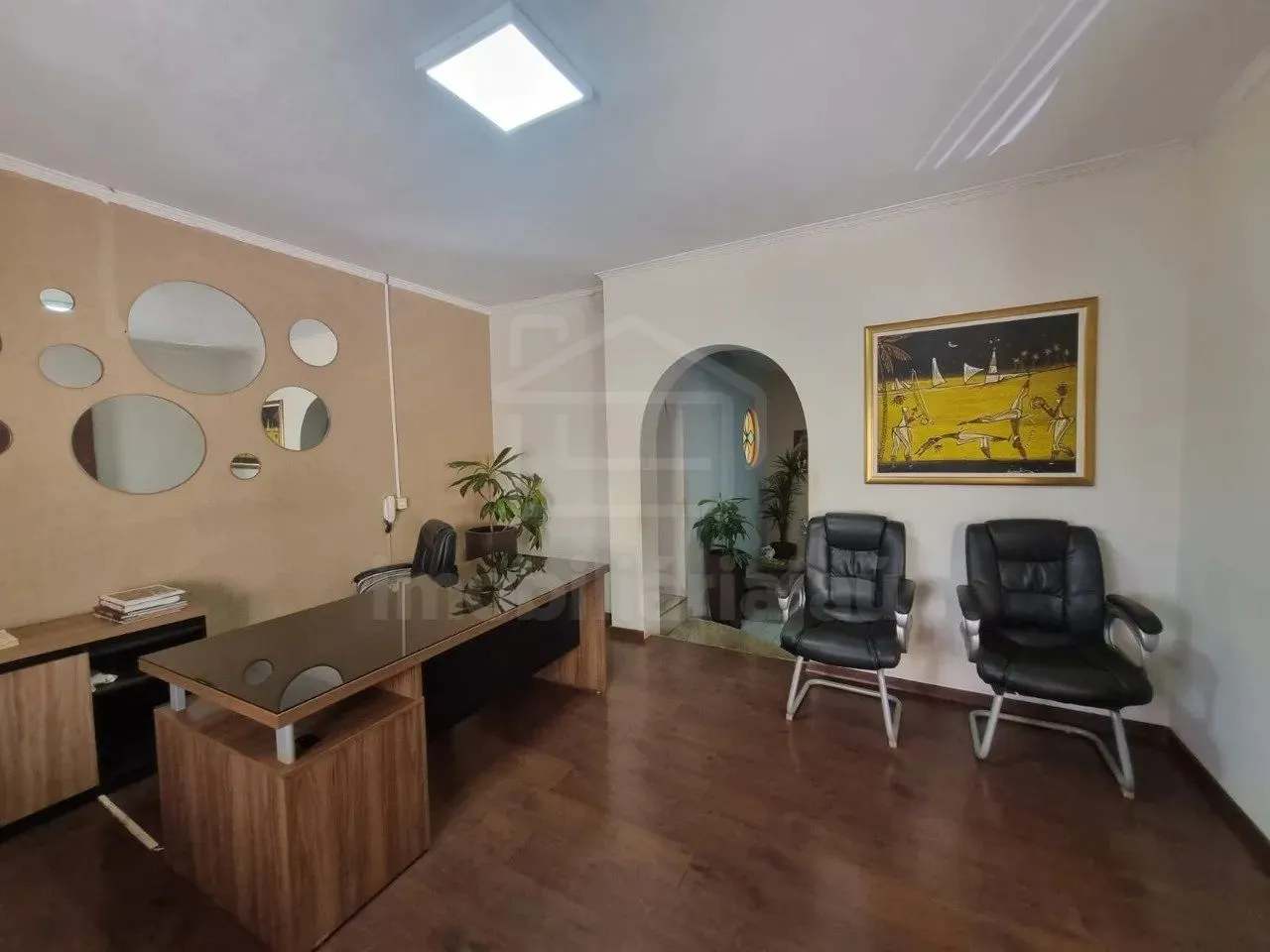 Sala comercial mobiliada no Centro para locação