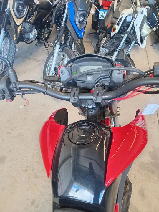 Honda bros 2015 Vitória motors  - Foto 5