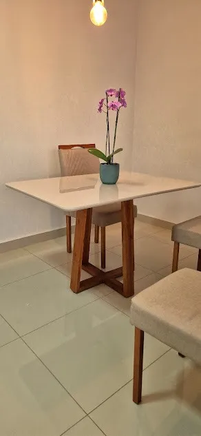 Mesa de MADEIRA, NÃO É MDF! jantar