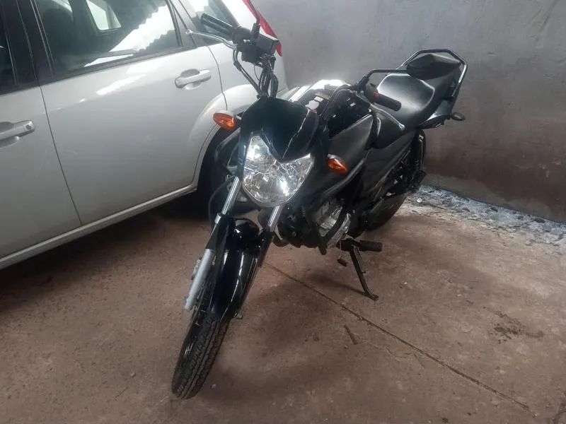 YAMAHA YBR 125-ED 2022 - Foto 2