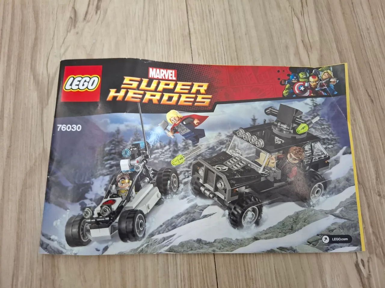 LEGO Marvel Super Heroes Vinagdores Avengers 76030 - Hydra