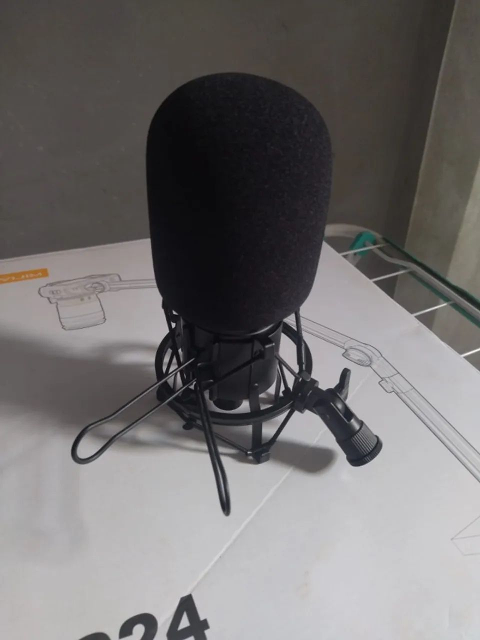 Kit Studio áudio: Microfone AT2020 Audio tech, Shock mount, pop