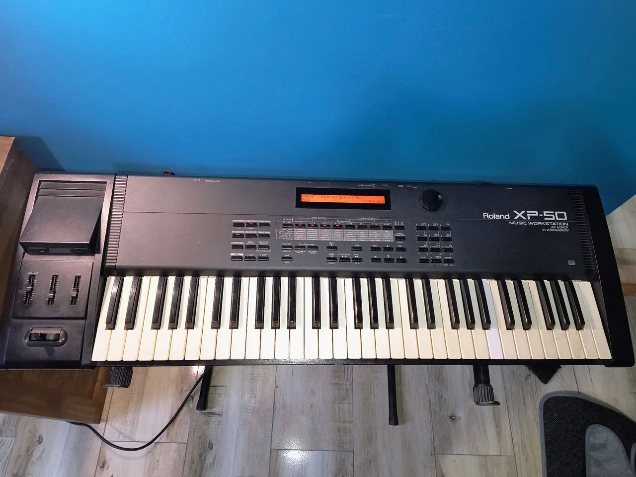 Roland XP 50 - Equipamentos e Acessórios de Som - Assunção, São