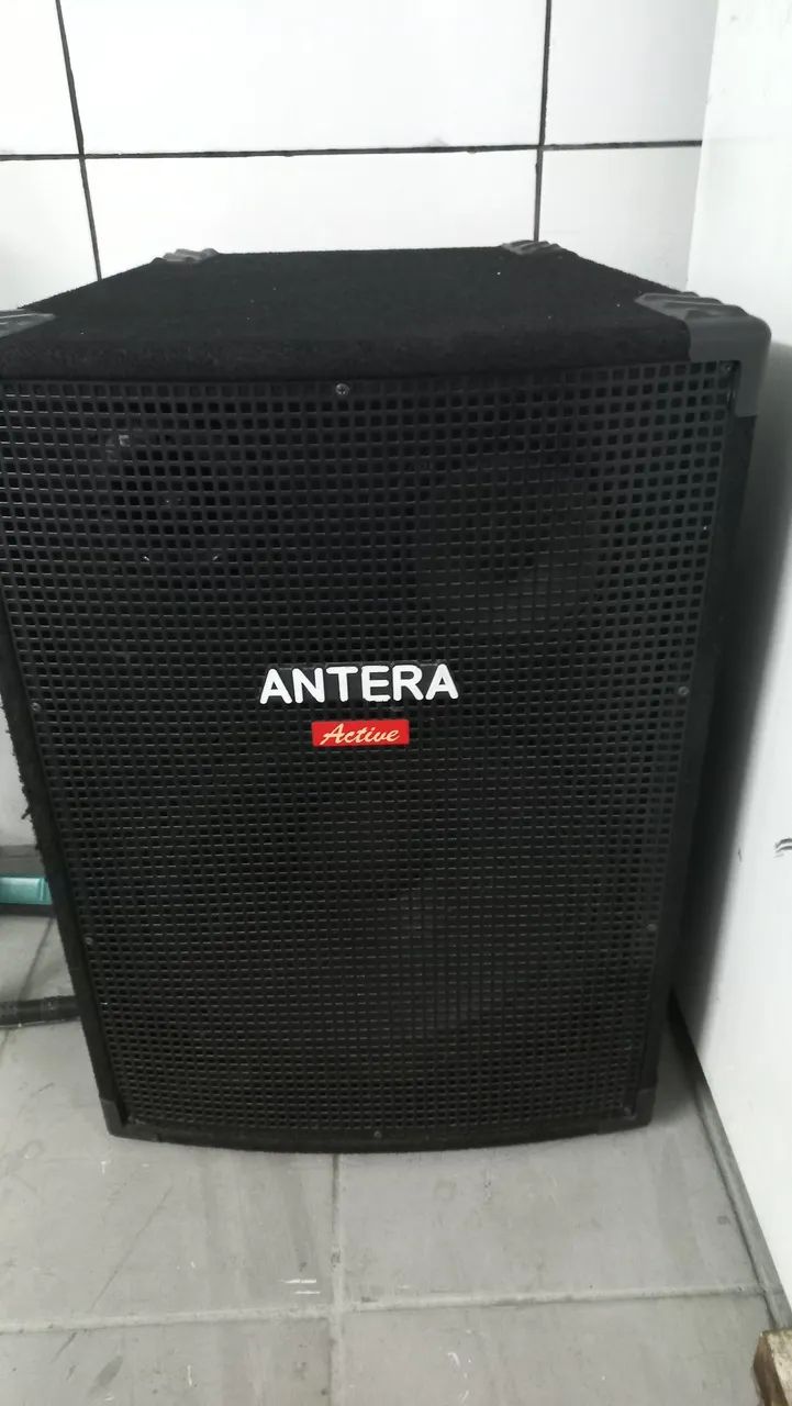 Caixa de som ativa Marca Antera cp 415 de 15 polegadas