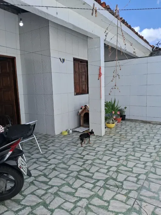 CASA A VENDA NO VINHAIS