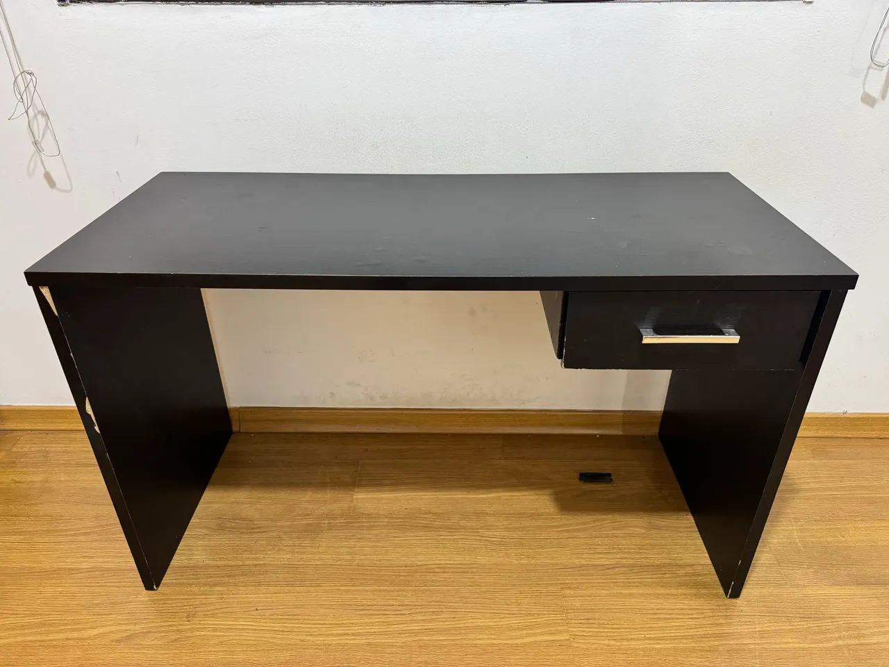 MESA DE ESTUDO USADA EM BOM ESTADO 64375104800131120