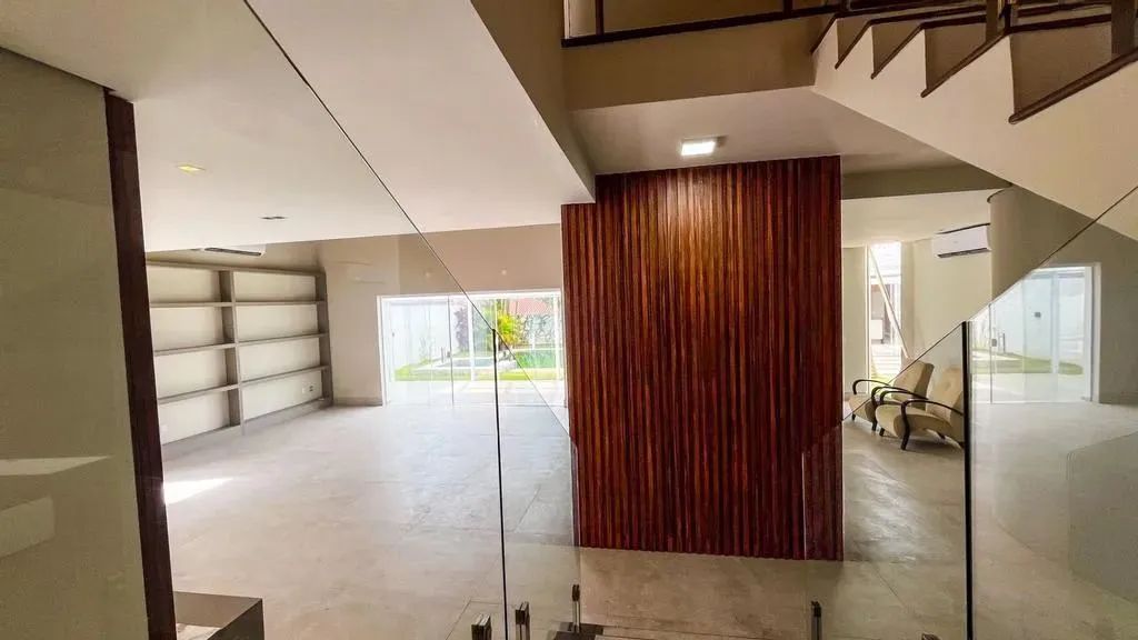 Casa à venda e para alugar em Santana de Parnaíba, Alphaville, com 4 quartos, com 500 m² - Foto 4