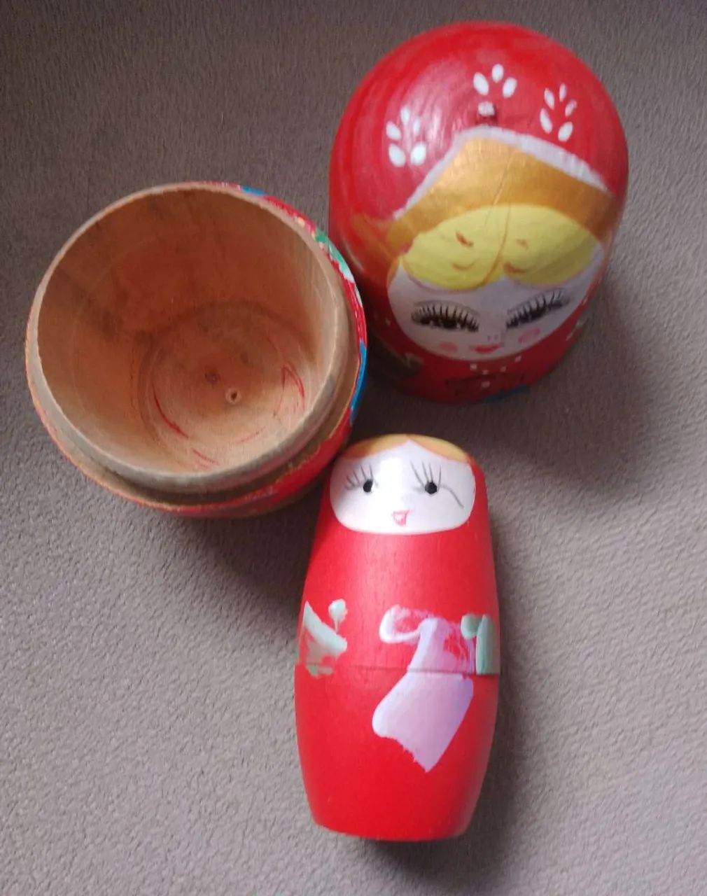 Bonecas russas Matrioska - Decoração artesanal - Foto 3