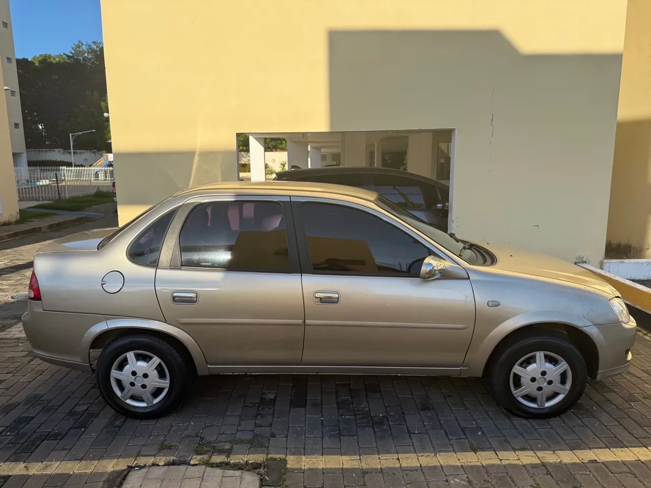 Vendo corsa Classic 2013 30 mil  - Foto 4