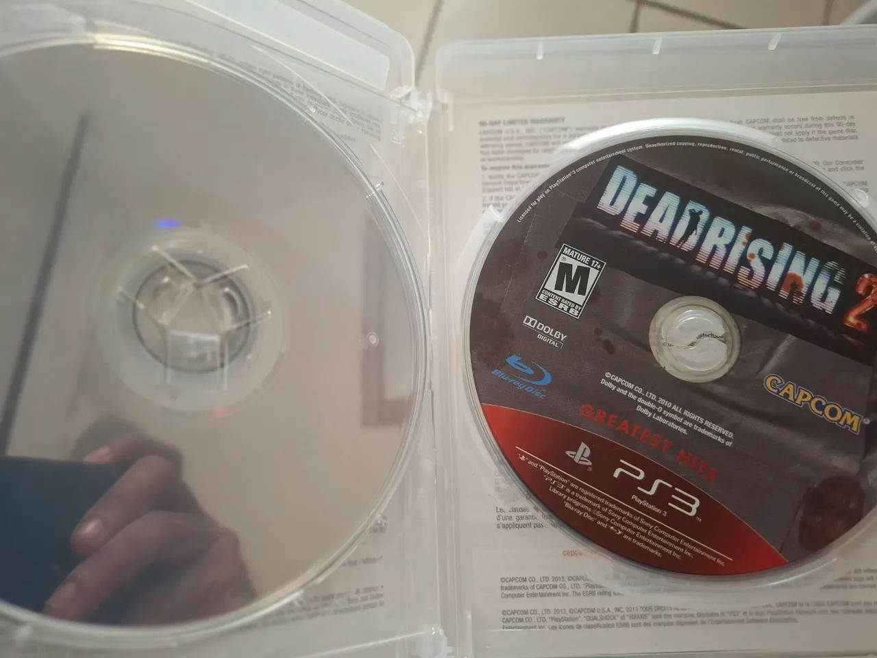 Capcom Essentials - Resident Evil & Dead Rising 2 - PS3 - Foto 3