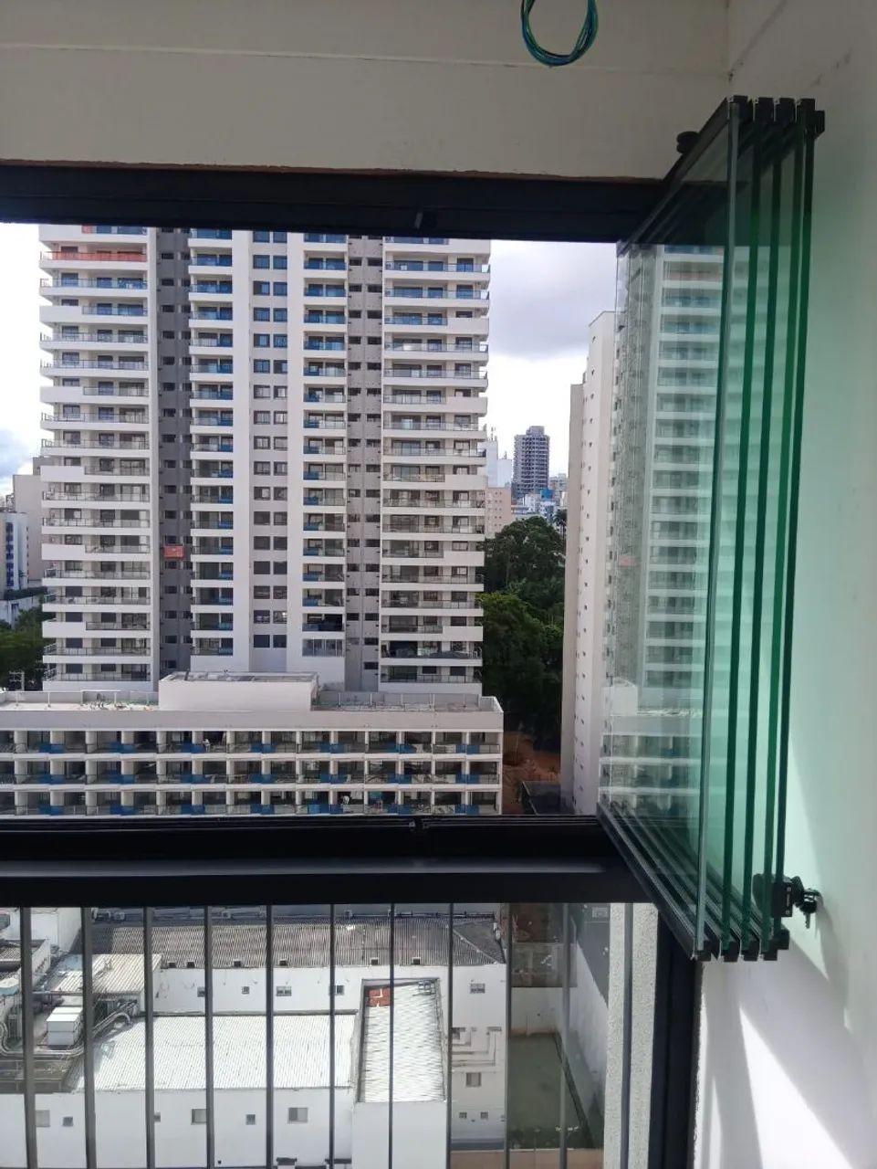 Fechamento de Sacada em vidro  - Foto 2