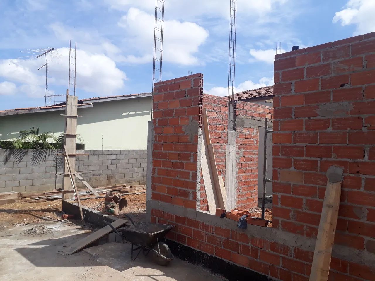 Pedreiro disponível!para empreita e diária! - Foto 4