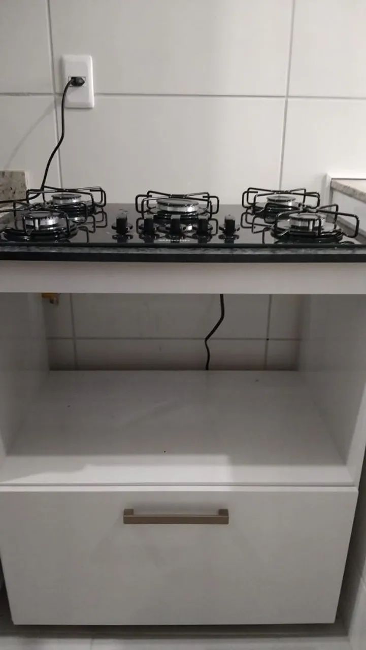 Cooktop com base 