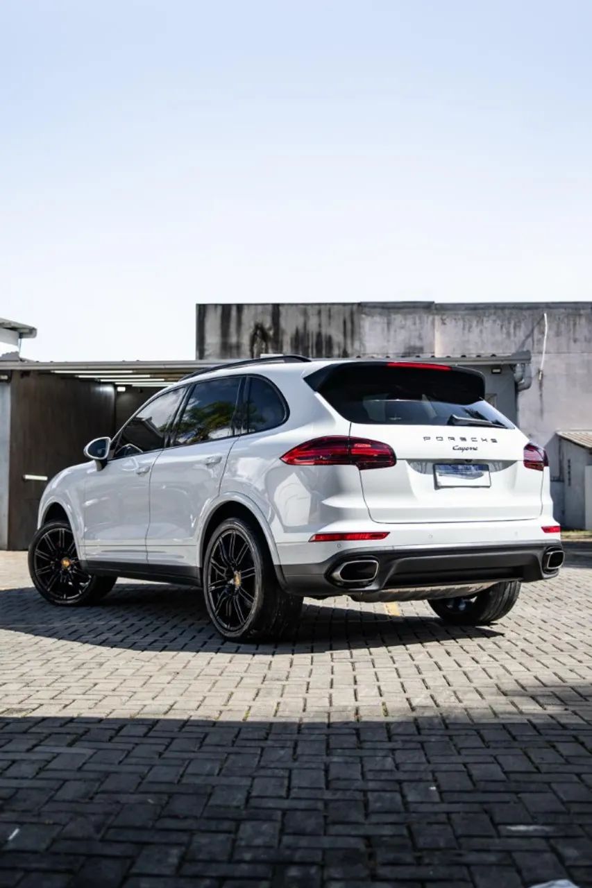 Porsche Cayenne Platinum ED. 3.6 2018 - Foto 2
