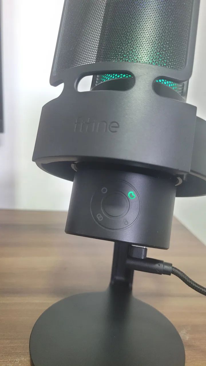 Microfone condensador USB FIFINE A8 PLUS Ampligame RGB - Foto 2