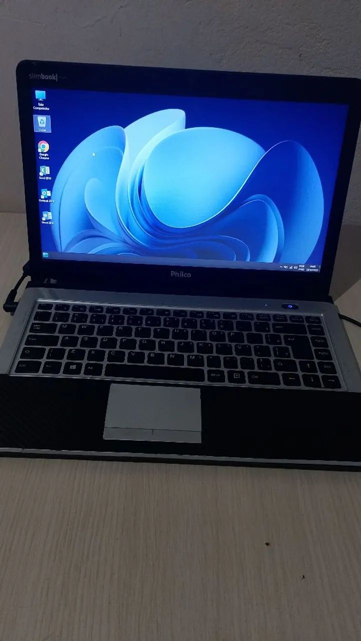 Notebook Philco / Pronto para uso  / Básico / Faculdade / Digitação  - Foto 2
