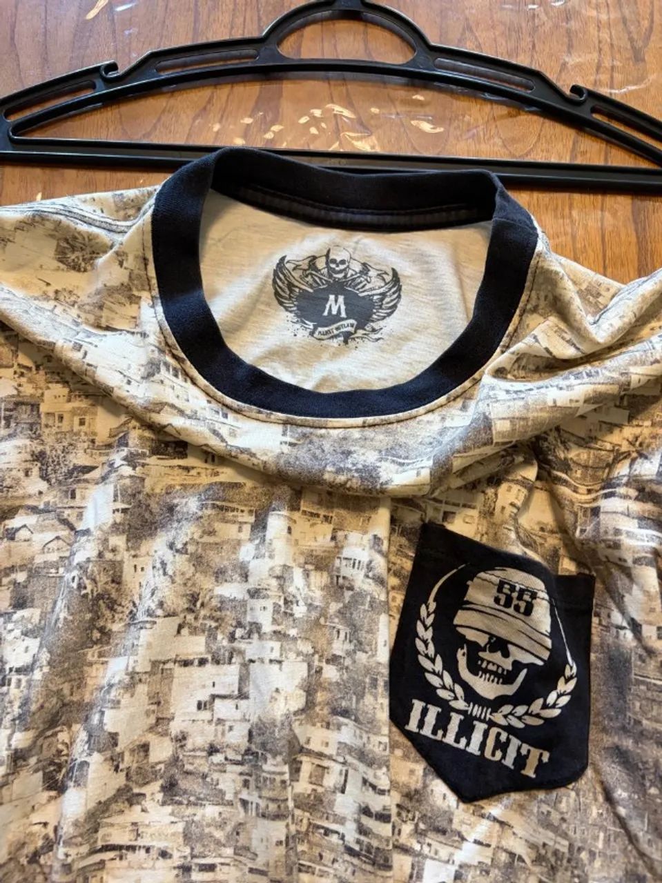 Camisa Illicit55 Favela 