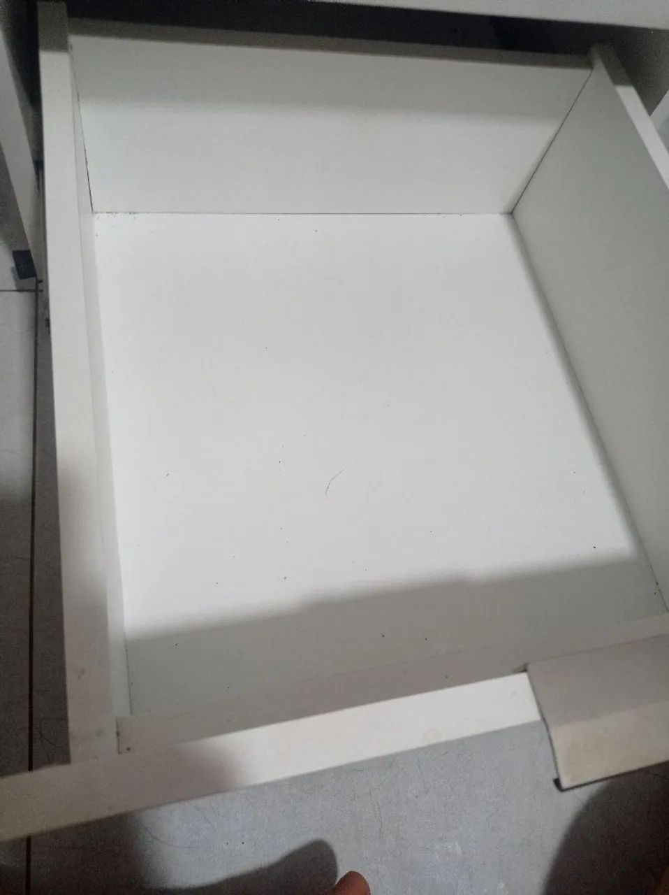 Cômoda de canto 