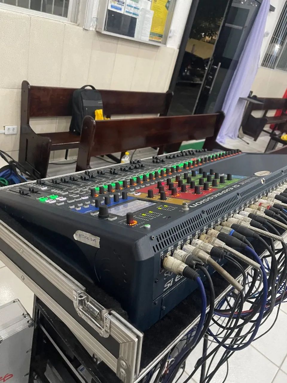 Mesa de Som Soundcraft Si Expression 3 - Foto 3