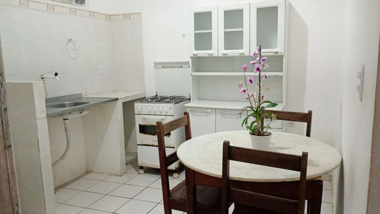 Casa Terrea 2/4 em vila - Marco
