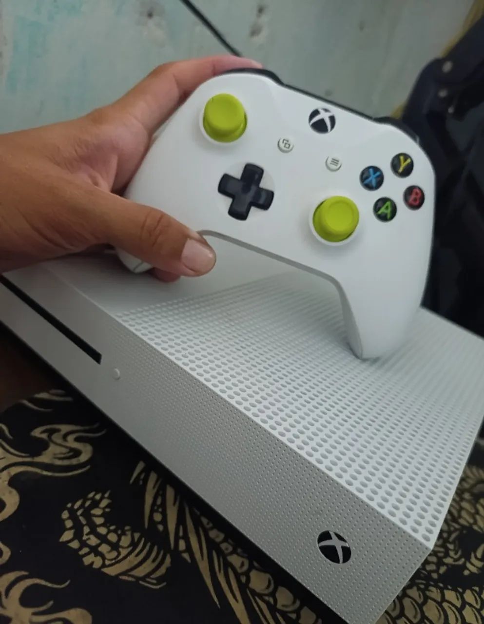 Xbox one S 500gb - Mil pra vim buscar