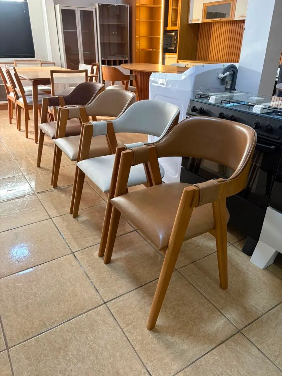 Cadeiras de jantar laminada - Foto 2