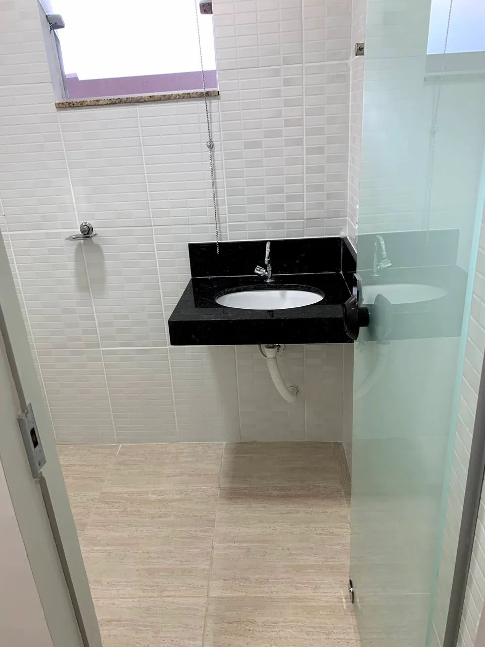 Casa 2 Quartos Área Nobre em Piumhi - Foto 2