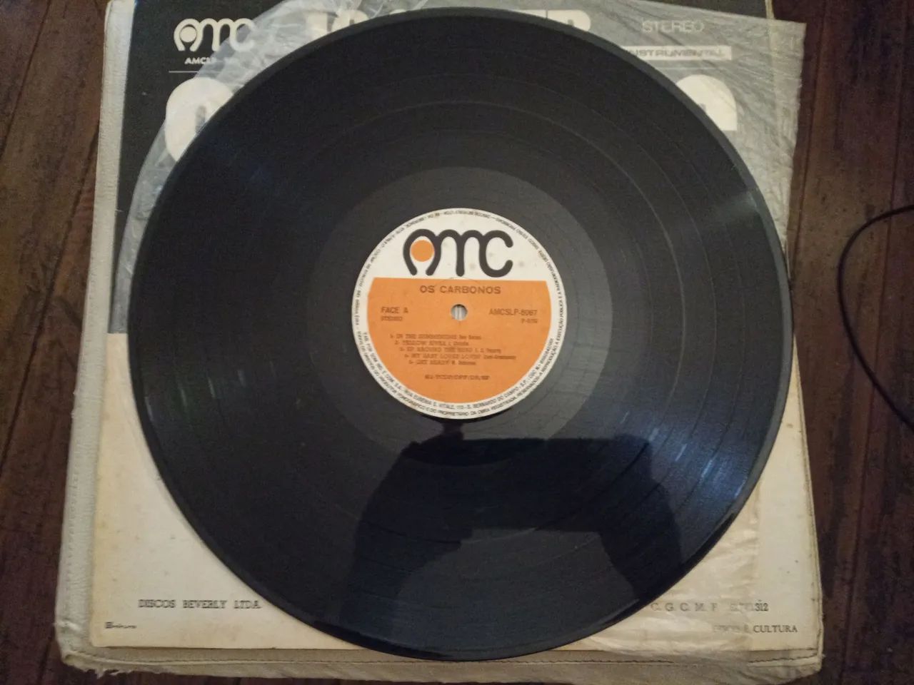 DISCO DE VINIL 10 SUPER SUCESSOS OS CARBONOS  - Foto 3