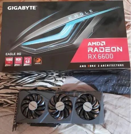 RX 6600 GIGABYTE EAGLE  - Foto 3