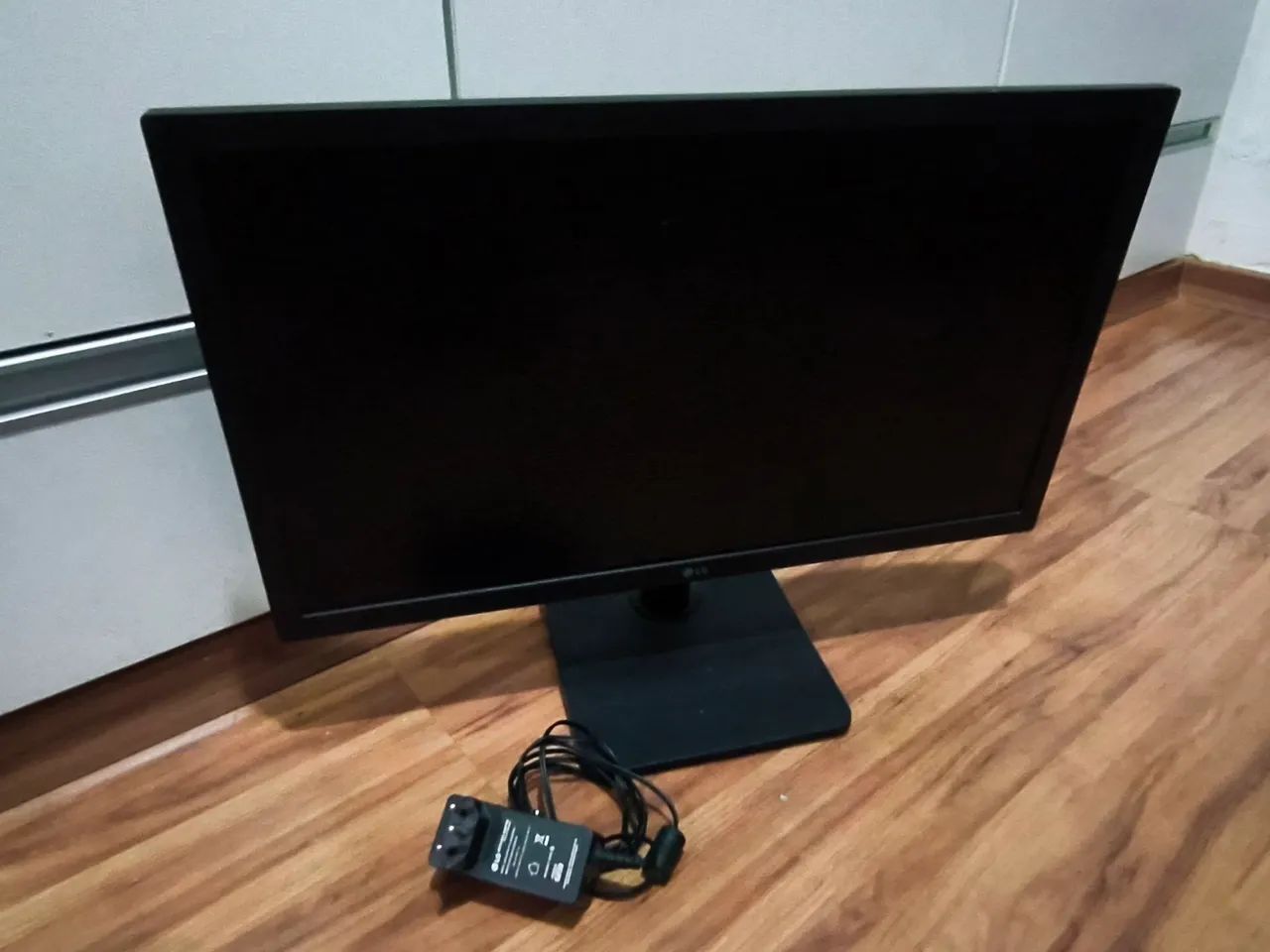 Vendo monitor LG + jogo de ps4 - Foto 2