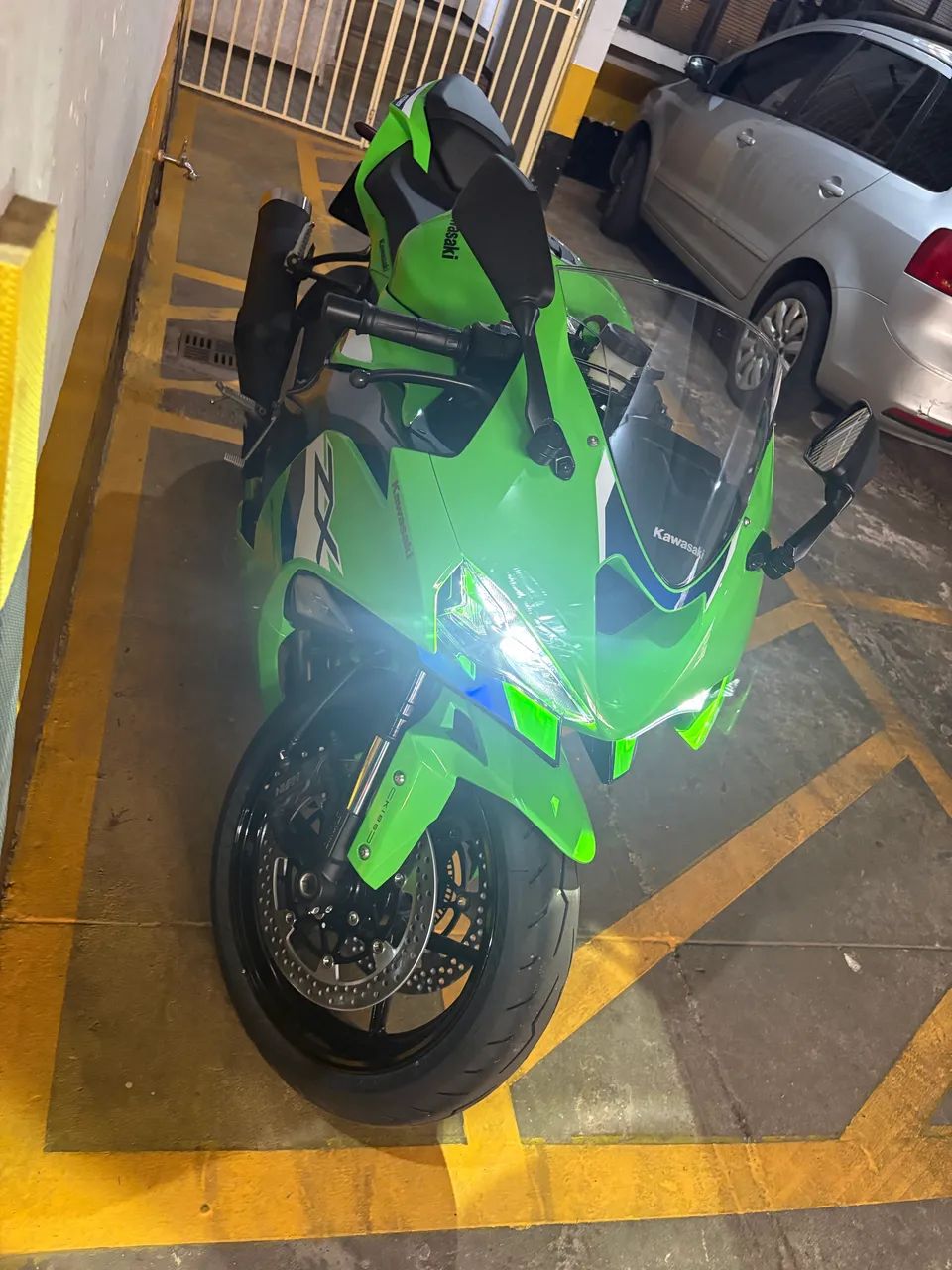 Kawasaki Zx-6r 636cc 2026 - 1523979755 | OLX