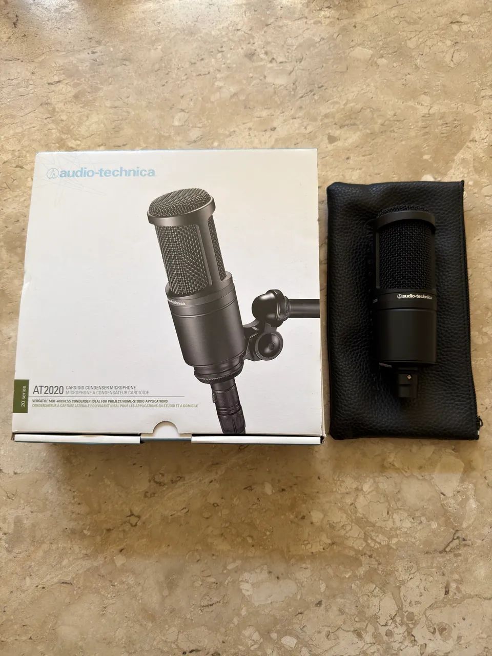 Microfone Audio Technica AT2020 + acessórios