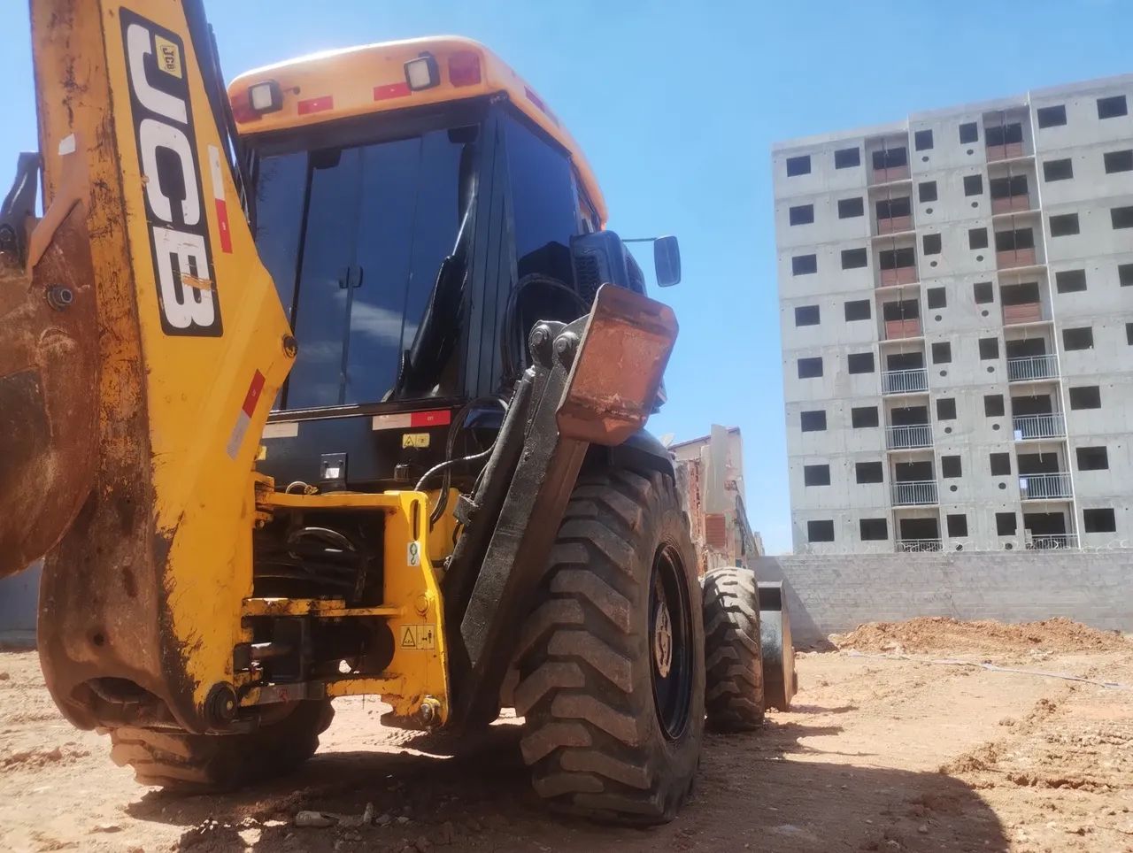 Retroescavadeira jcb - Foto 5