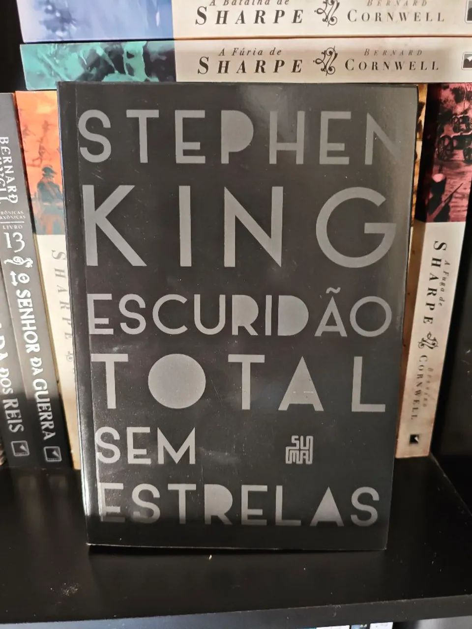 Escuridão total sem estrelas