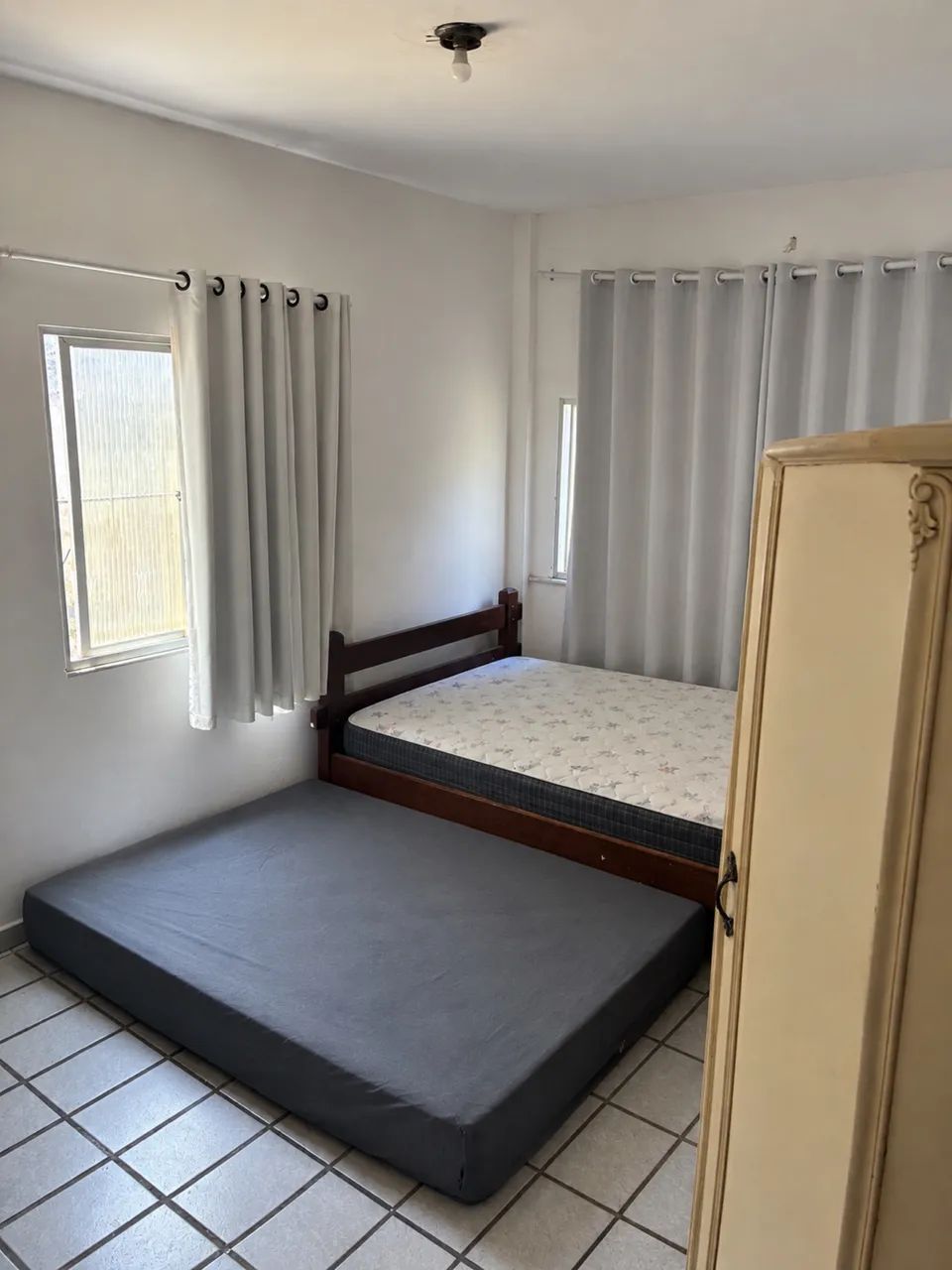Apartamento com quintal 
