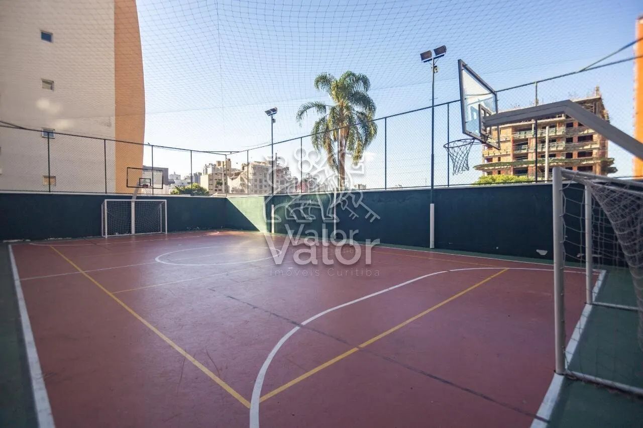 Linda e sofisticada cobertura à venda com 3 suítes, 3 vagas e totalmente mobiliado no bair - Foto 4