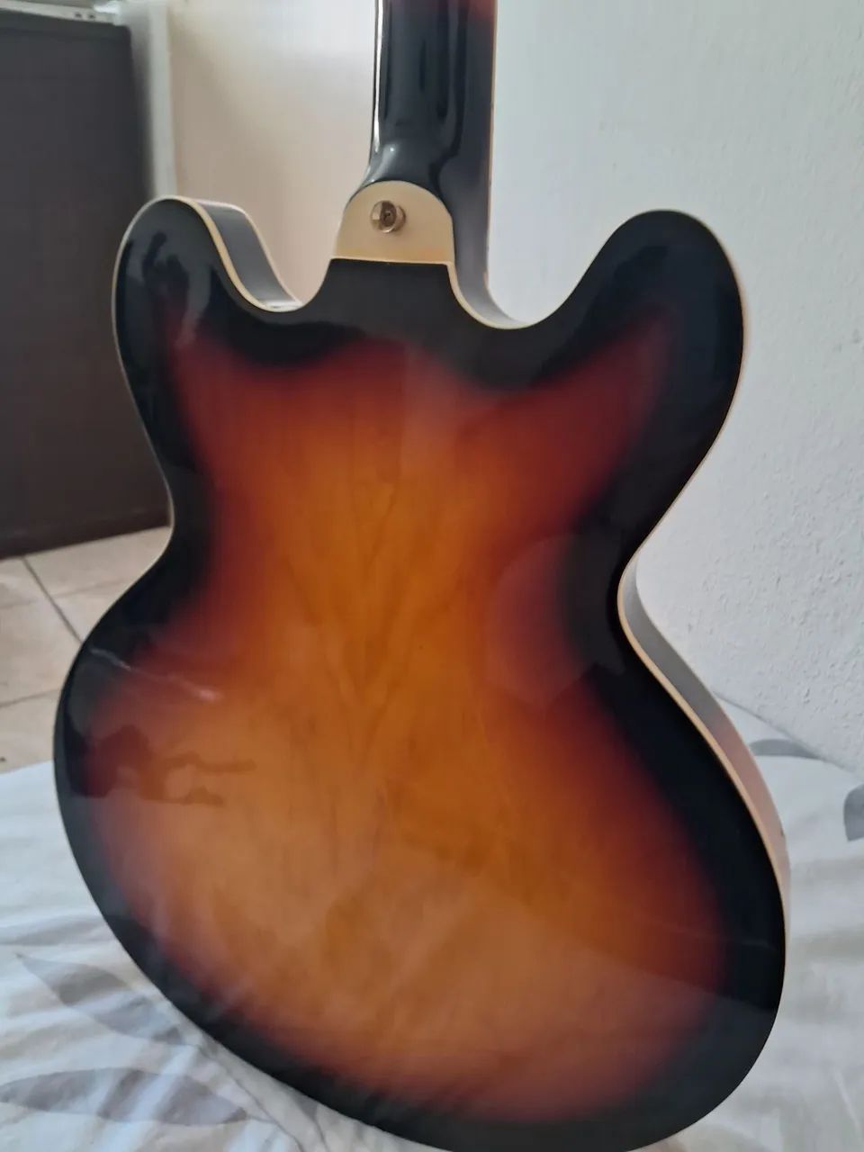 Guitarra Hofma HG 289 Semi Acústica <br>Guitarra Hofma HG 289 SB Semi Acústica - Foto 4